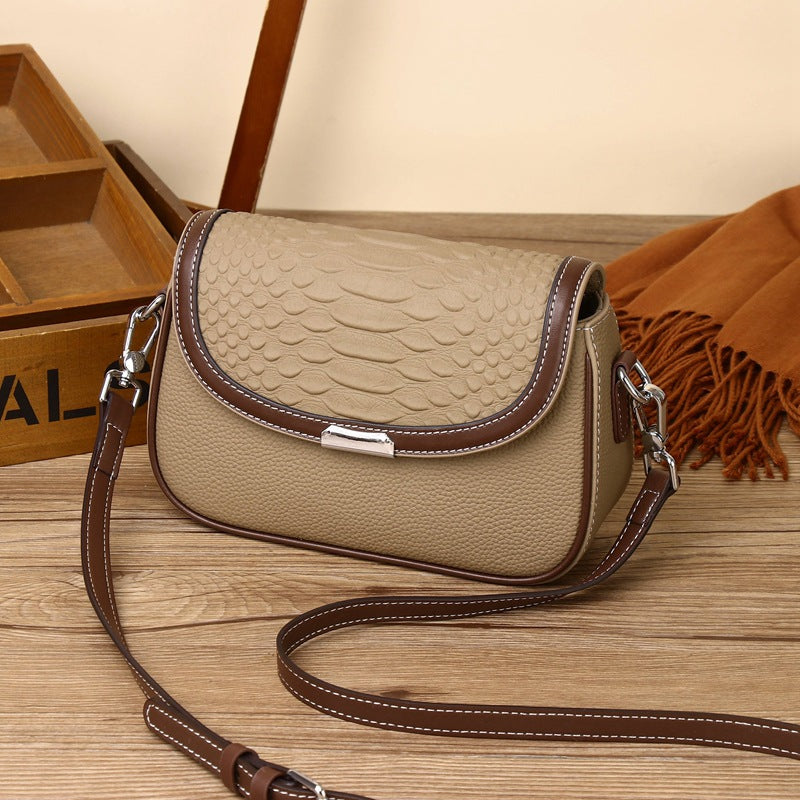 New Fashion Versatile Contrast Color Messenger Bag