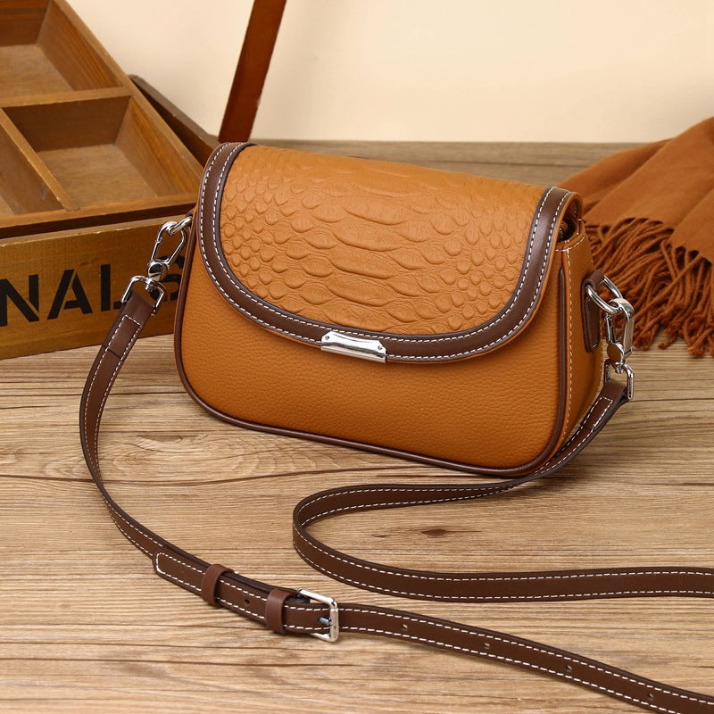 New Fashion Versatile Contrast Color Messenger Bag